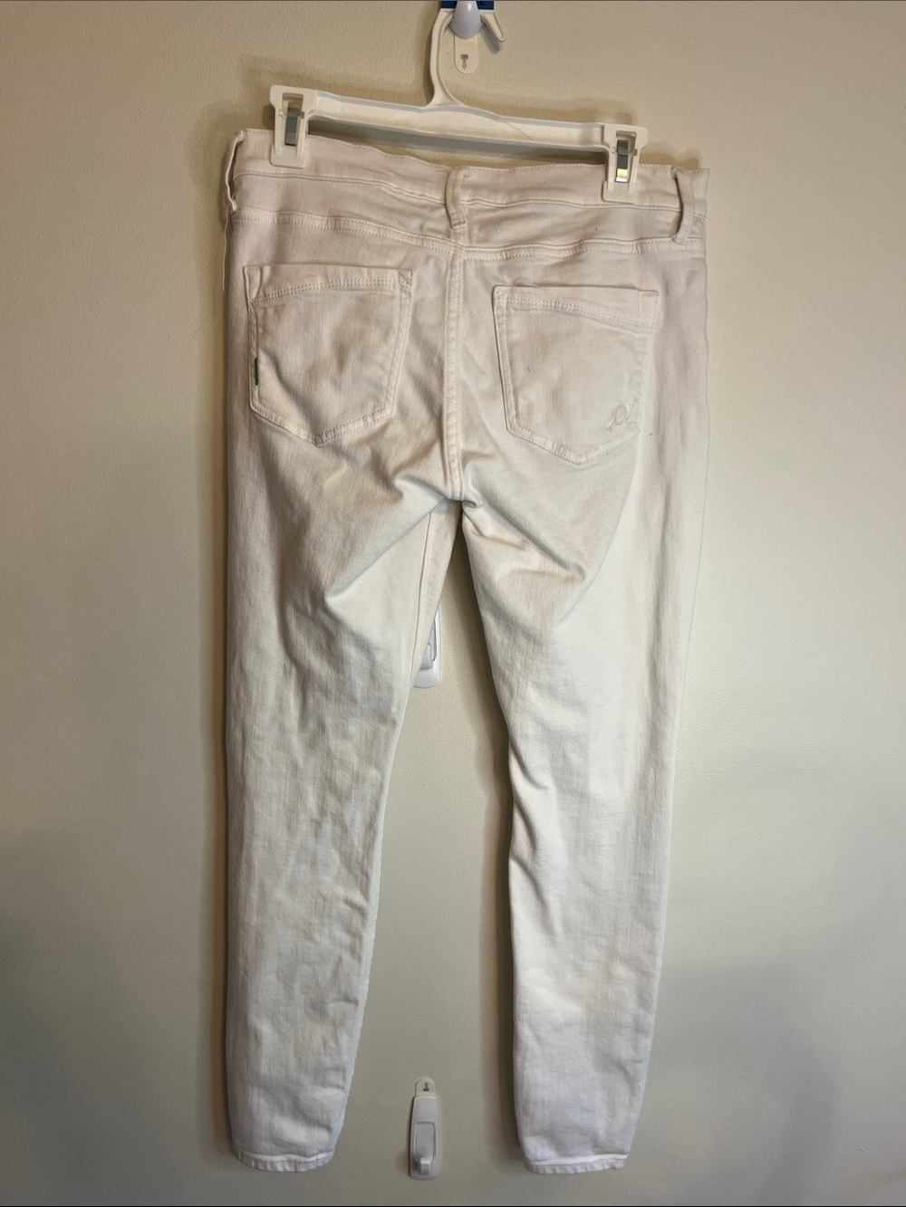 Express White Skinny Jeans - Picture 9 of 12